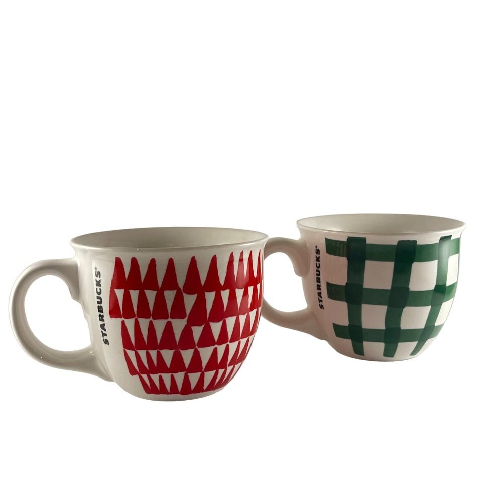 Set of 2 Starbucks Coffee Mugs Oversized 14oz Red Green Christmas Cappuccino